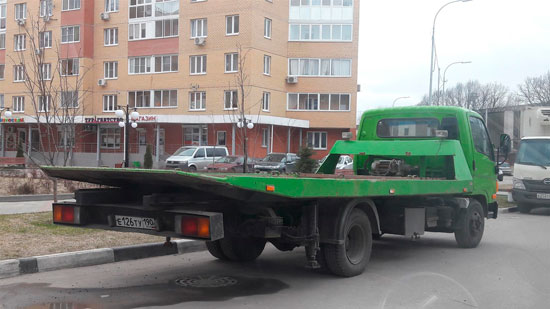 evakuatori v Волоколамском Шоссе